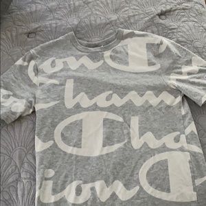 Champion T-shirt